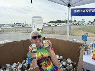 Food Lion Feeds Hunger Relief Day