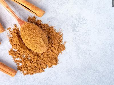 Ground cinnamon