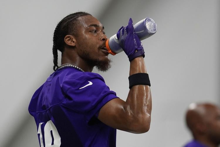 Vikings Camp Football