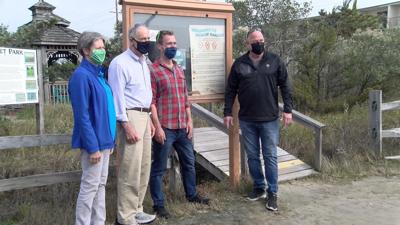 DE Center for the Inland Bays Heads Living Shoreline Project
