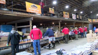 Mountaire Farms Distributes Meals Days Before Christmas