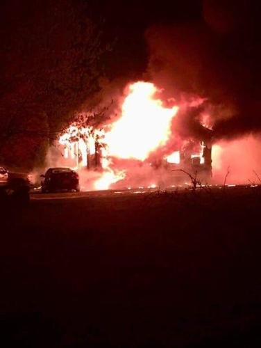 Fire destroys Mobile Home