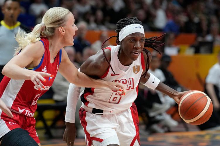 WCup United States Czechia Basketball