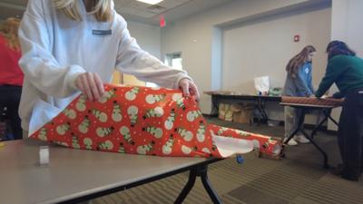 Lewes Public Library gift wrapping