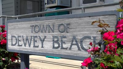 Dewy Beach sign