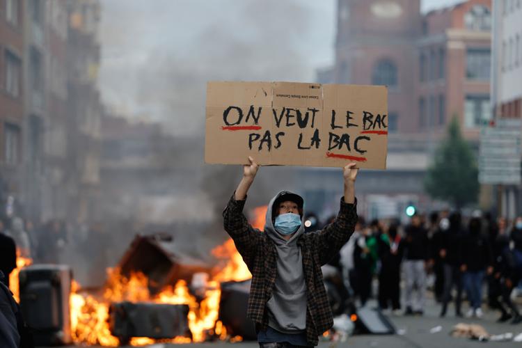 APTOPIX France High School Protests