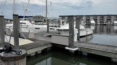 Canalfront Park Marina