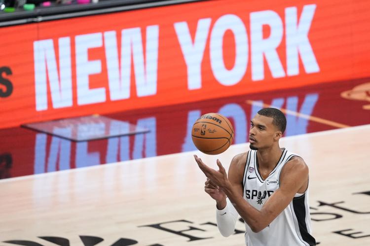 APTOPIX NBA Finals Knicks Spurs Basketball