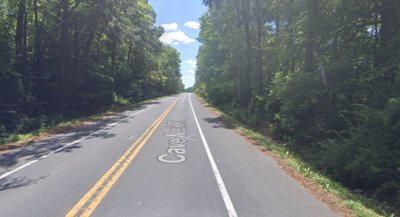 Cave Neck Road between Diamond Farm Road and Hudson Road