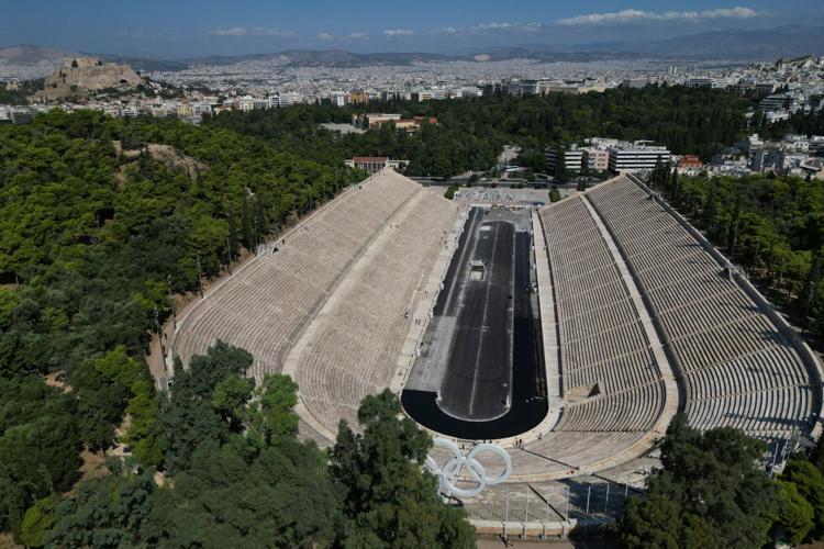 Greece Olympics Stadium Cleaning