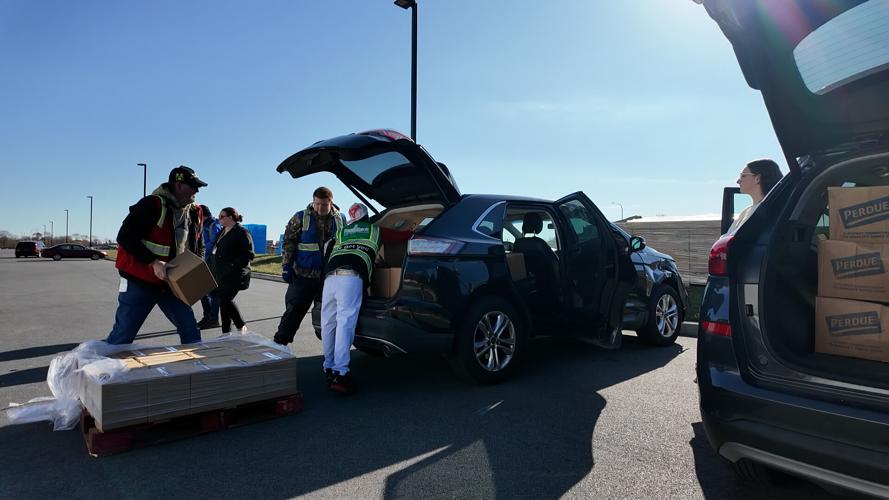 Thanksgiving For All volunteers