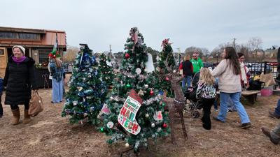 Milton Holly Festival