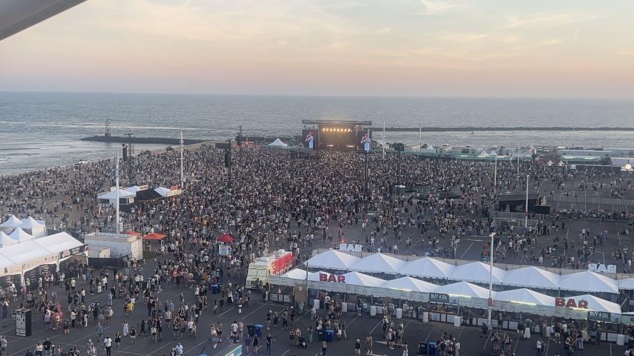 A view of the Scoot Stage and several vendors at the festival from above.