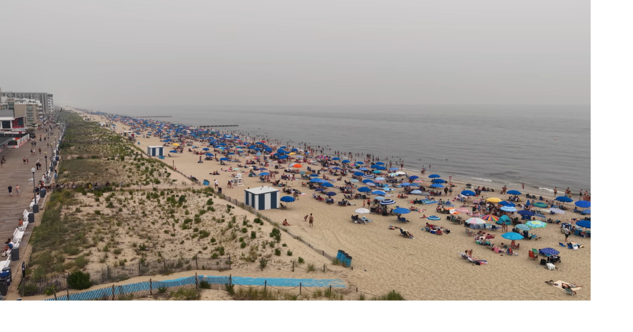 Code red air quality continues on the coast