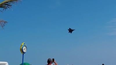 AIR SHOW