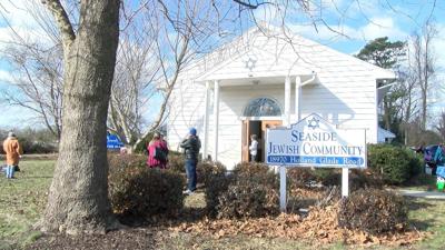Seaside Jewish Community Breaks Ground on Synagogue Expansion