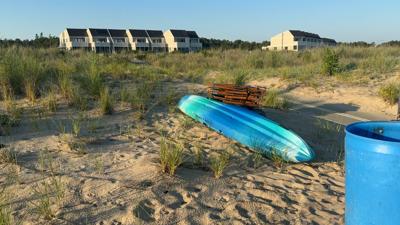 Abandoned beach gear