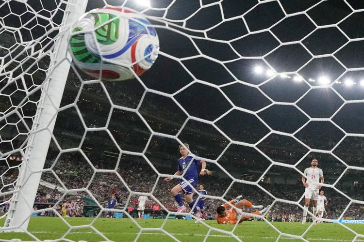 APTOPIX Japan Tunisia WCup Soccer