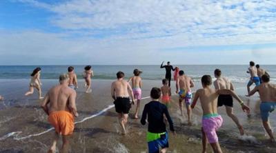 Delmarva New Year's Day plunges
