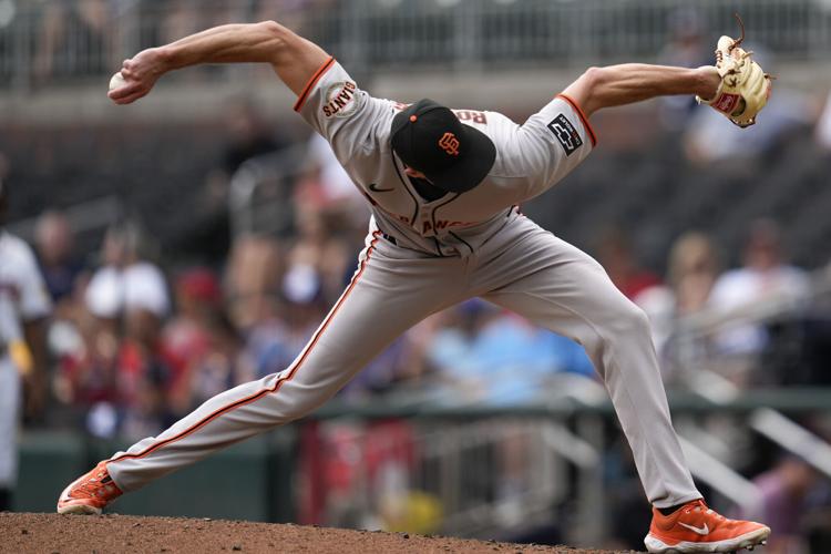 Giants Braves Baseball