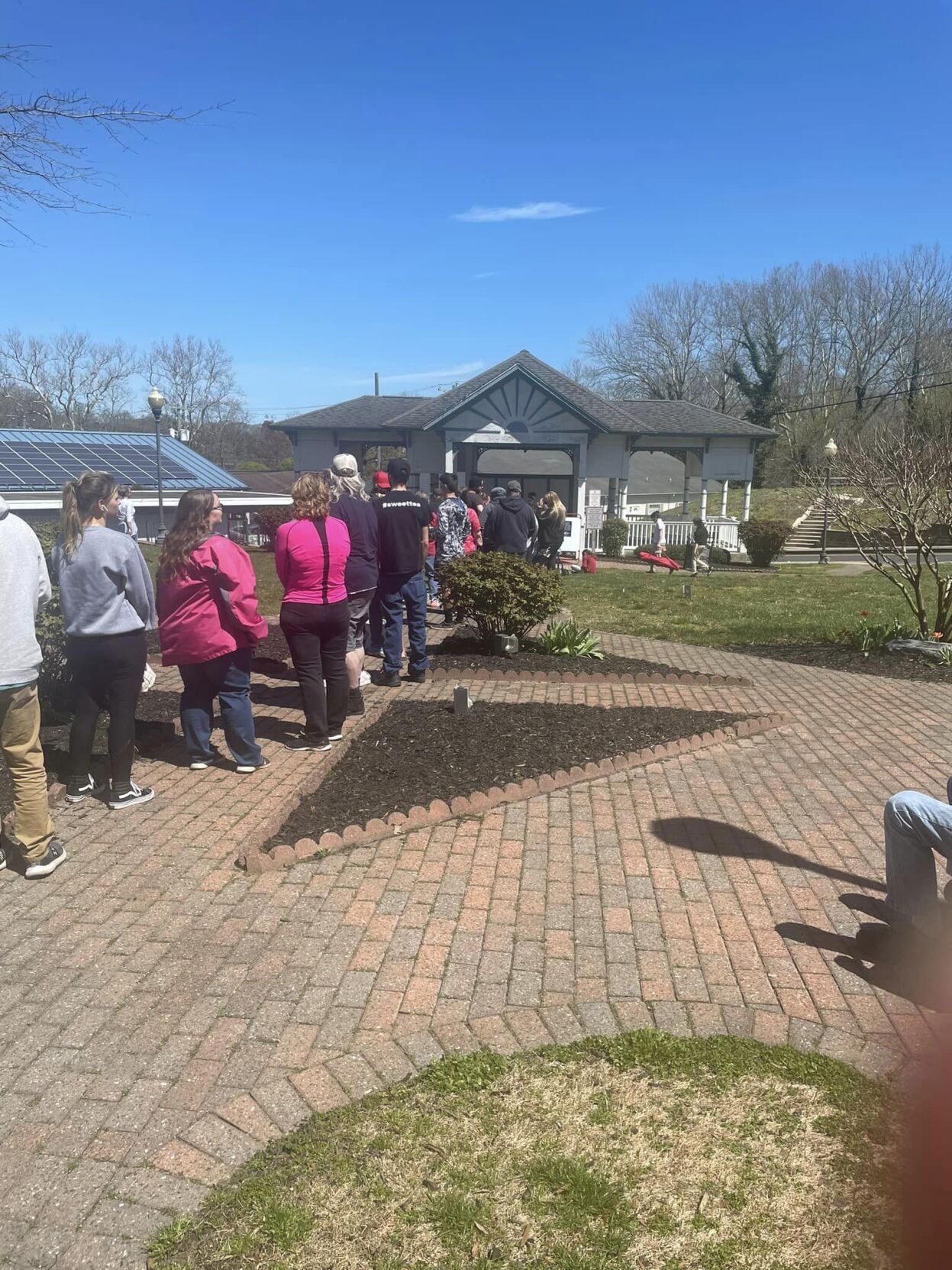 Laurel Public Library.