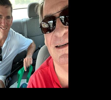 eli manning uber horizontal.JPG