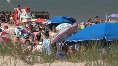 Beach and Boardwalk Packed Despite Social Distancing Recommendations