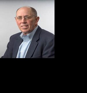Cambridge Mayor Steve Rideout announces his resignation, effective in December