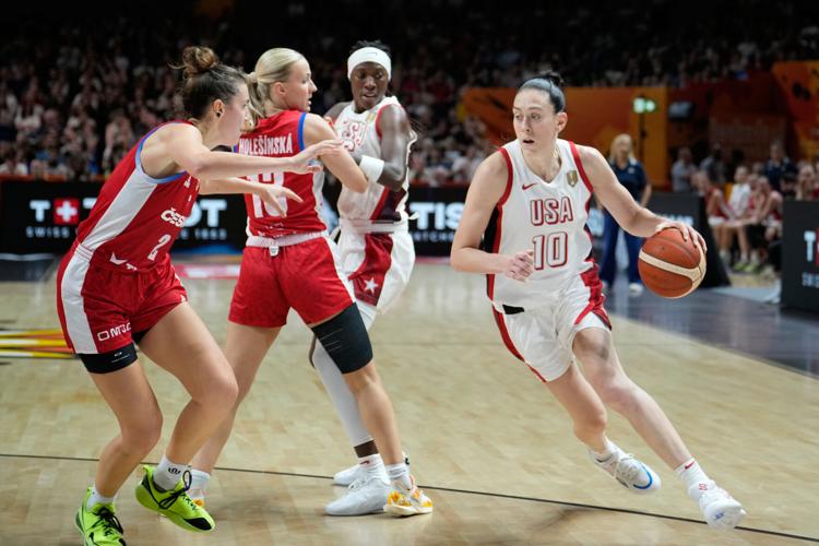 WCup United States Czechia Basketball