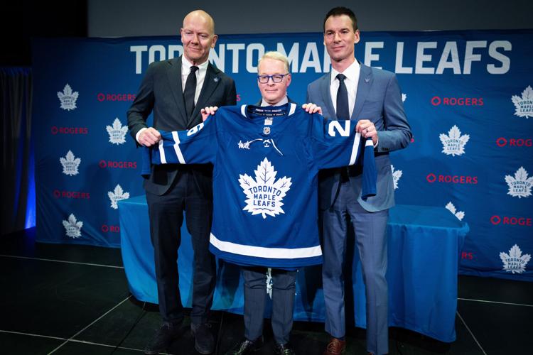 Maple Leafs Leadership Hockey