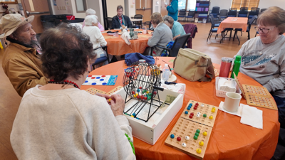 CHEER members playing Bingo.