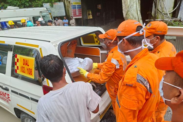 India Tunnel Disaster