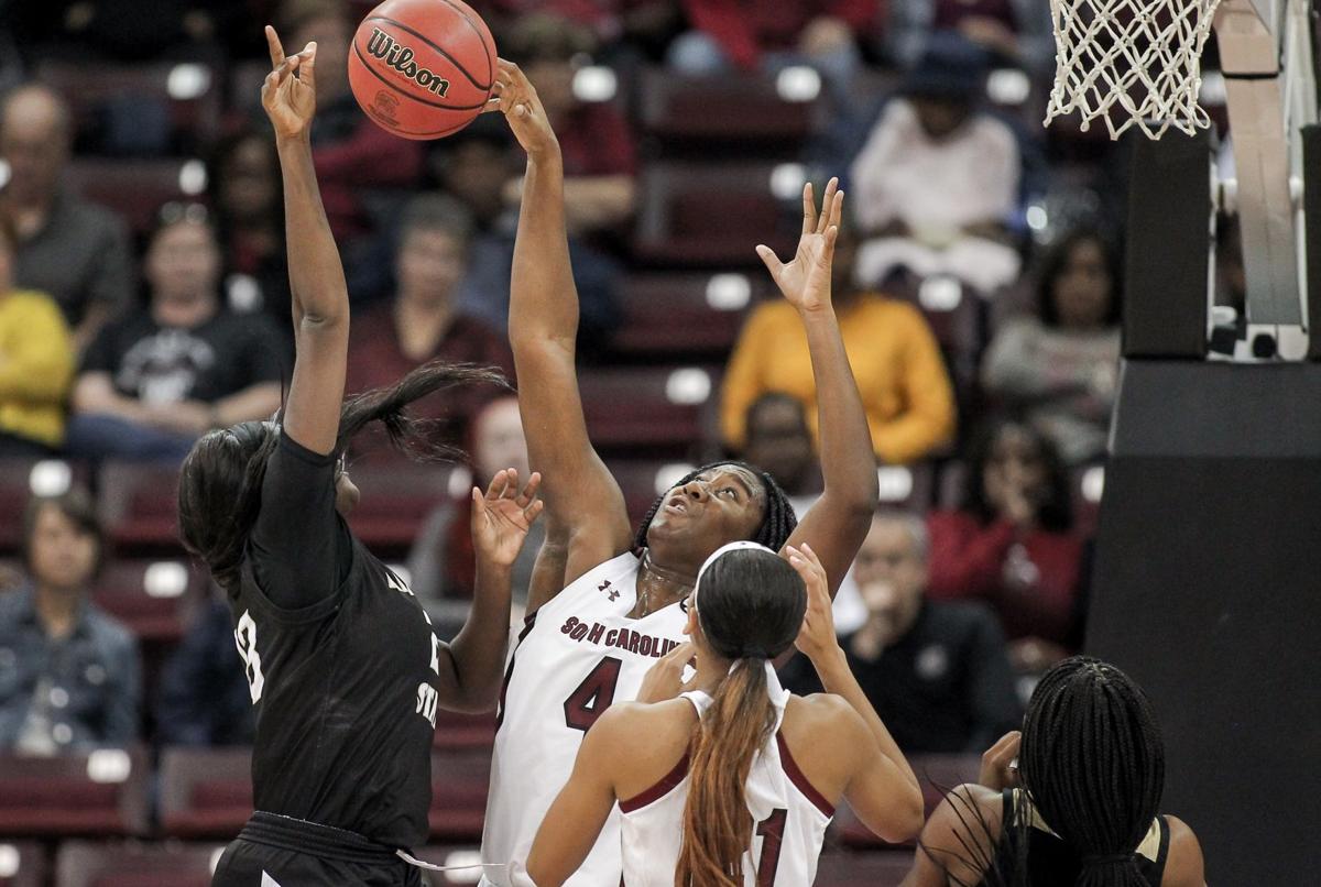 Usc Women S Basketball Blending New Talent With Veterans