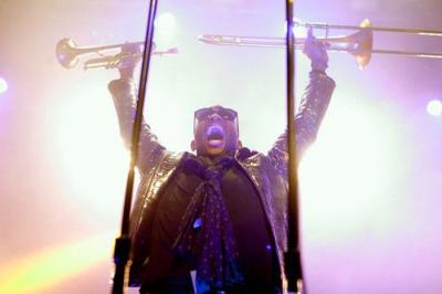 trombone-shorty-1-0026-500×333