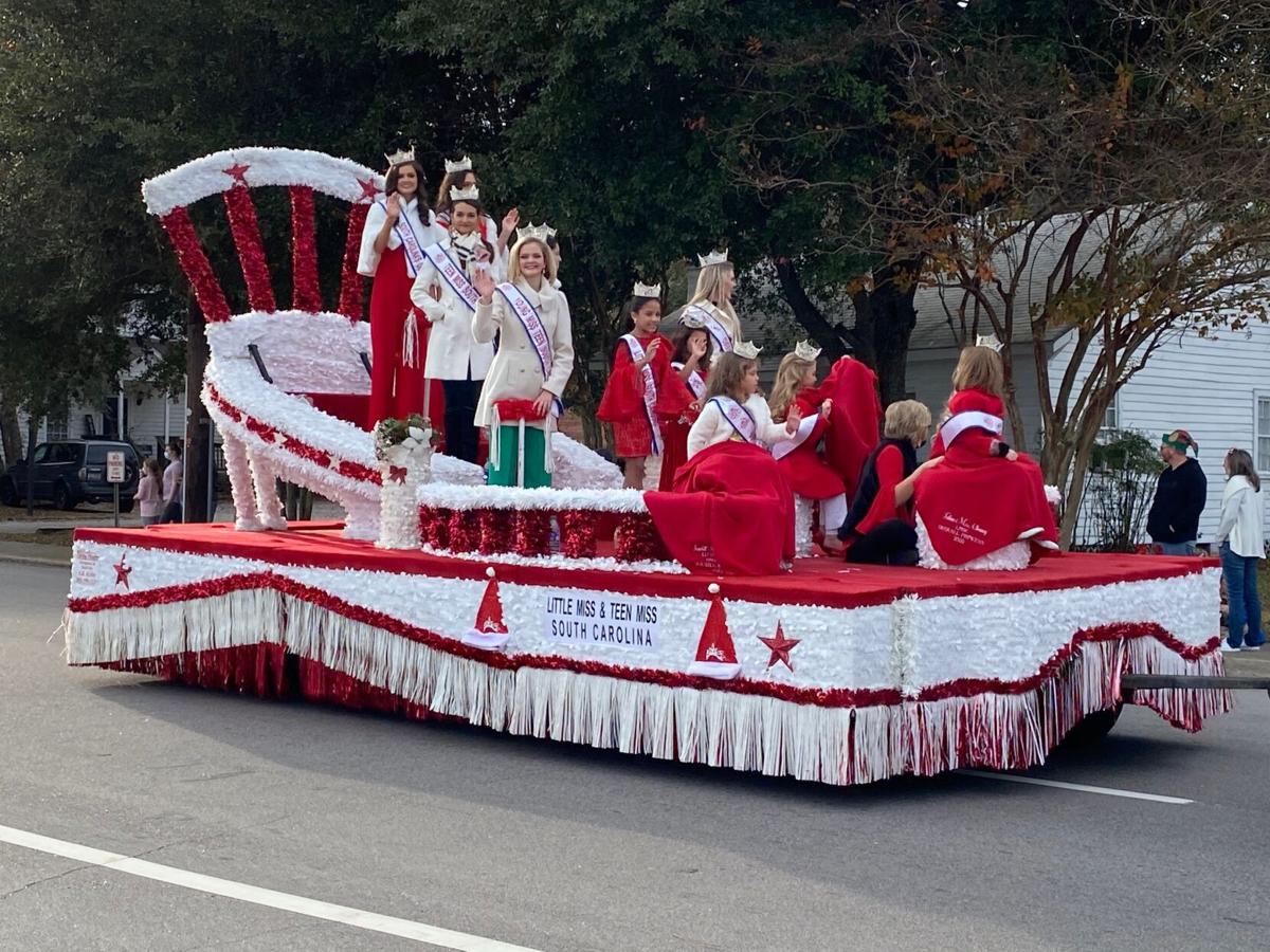 2022 Lexington County Christmas Parade Lexington Holds Annual Christmas Parade To Celebrate Holiday Season (Photo  Gallery) | Lexington | Coladaily.com