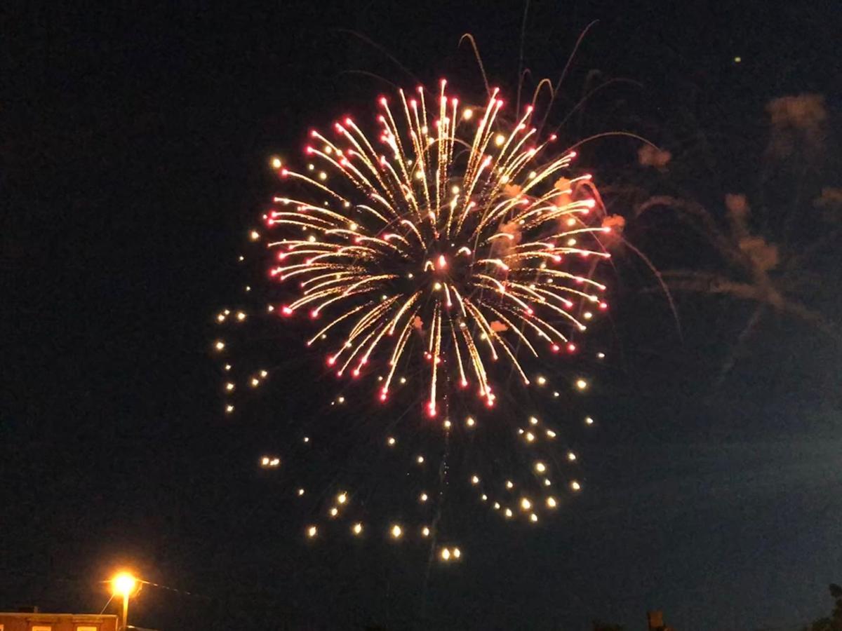 Lexington's annual july 4 fireworks show shifts from downtown to commonwealth stadium Lexington fireworks show kicks off weekend of Independence Day celebrations | Lexington