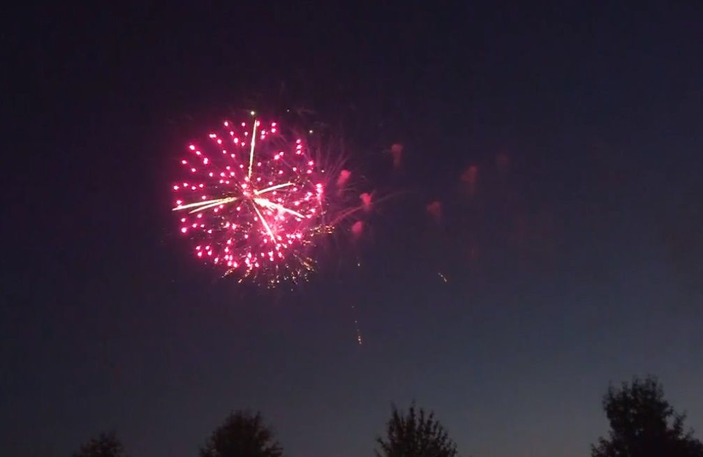 Lexington fireworks show kicks off weekend of Independence Day