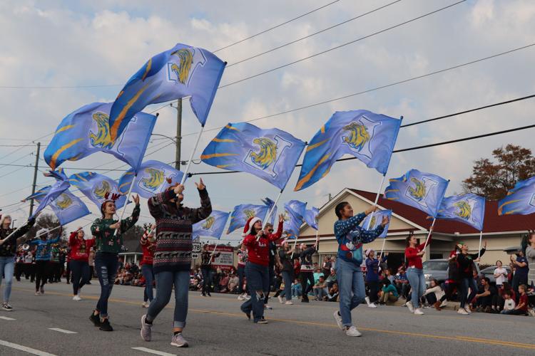 Lexington starts holiday season with Snowball Festival and Parade