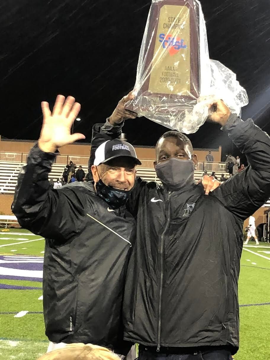5PEAT! Dutch Fork makes history with state title win Irmo