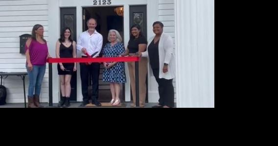 Ribbon cutting ceremony for Rob Shaw Framing and Gallery - Vimarsana News