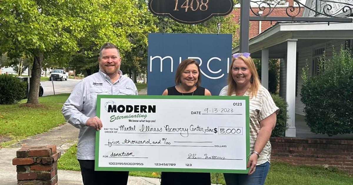 Modern Exterminating Company donates $5K to local charity | Business ...