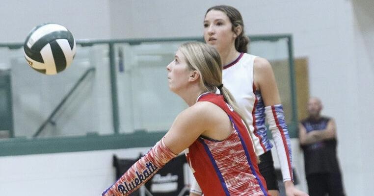 Bluekatts Sweep Brady Bulldogs in Important District Matchup