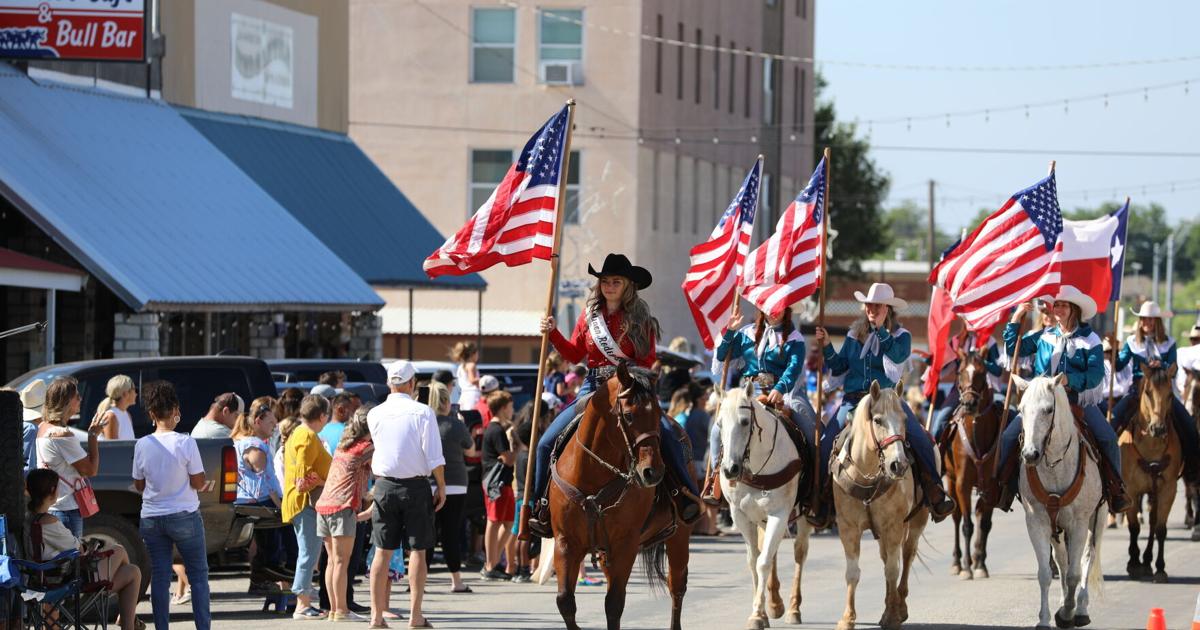 PHOTO ALBUM #1 of 3 - 2023 Coleman Rodeo Parade | Multimedia ...