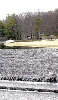 A Whipple Dam visit attempts to mimic oceanfront experience