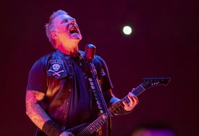 Metallica Paints Bryce Jordan Center Red In Record Breaking Show