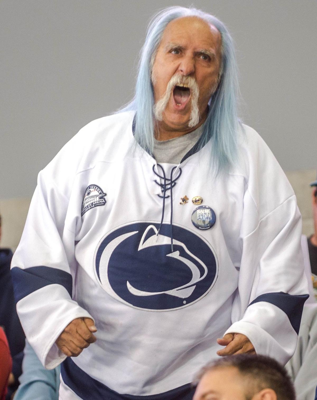 Blue in the face Lifelong hockey fan Richard Seifert Blue in the face Lifelong hockey fan Richard Seifert
