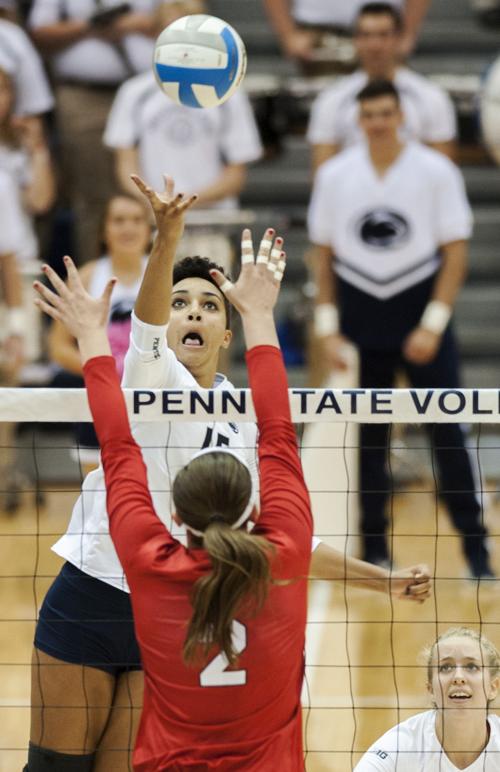 Penn State Women S Volleyball Loses First Match Of 2015 Archived News Daily Collegian Collegian Psu Edu