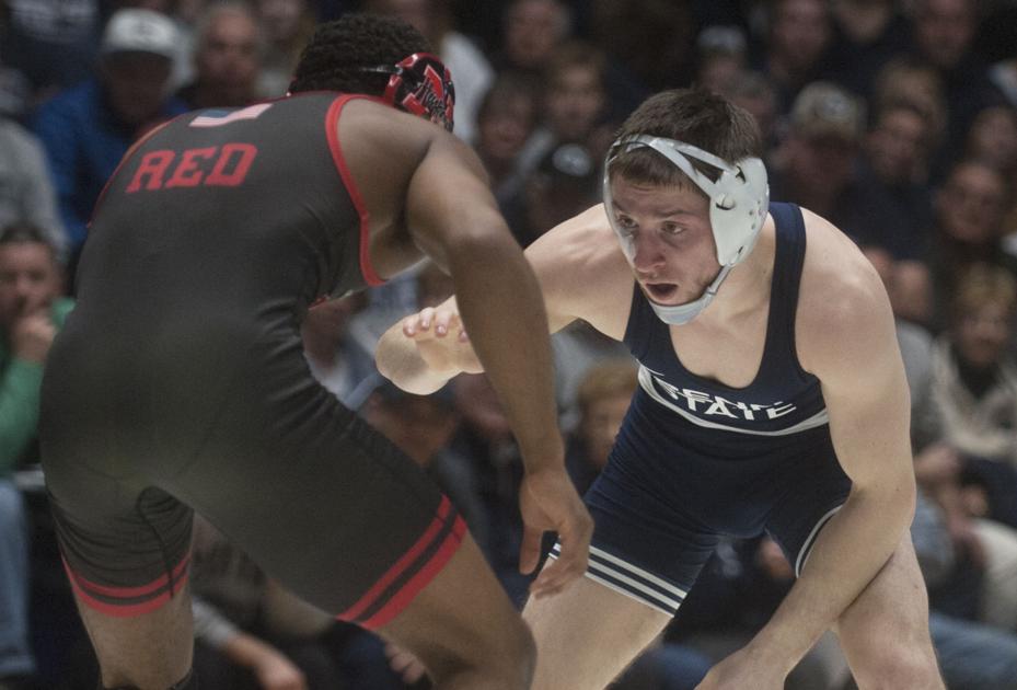 Penn State wrestling's Nick Lee claims second straight third place finish at Big Ten