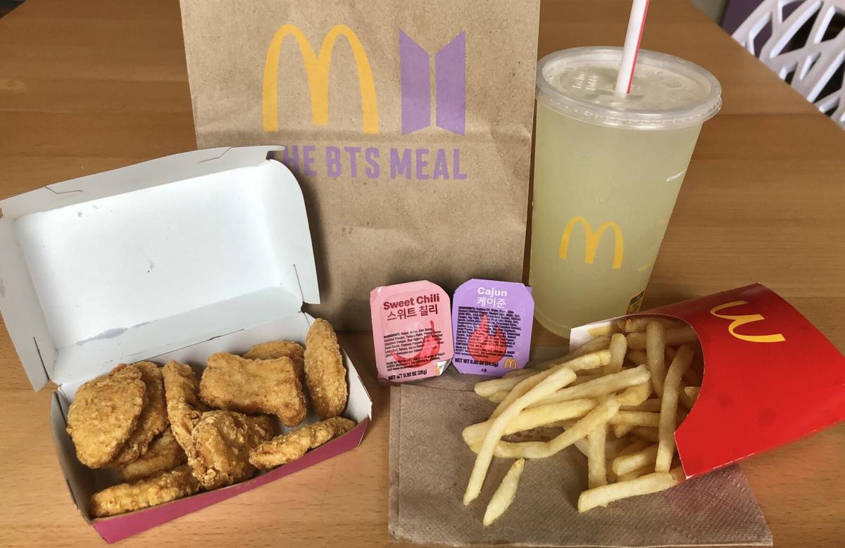Review I Ate The Bts Meal At Mcdonald S And Had Some Mixed Feelings Lifestyle Collegian Psu Edu