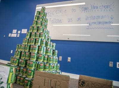 Lion S Pantry Event Raises Food Insecurity Awareness Through